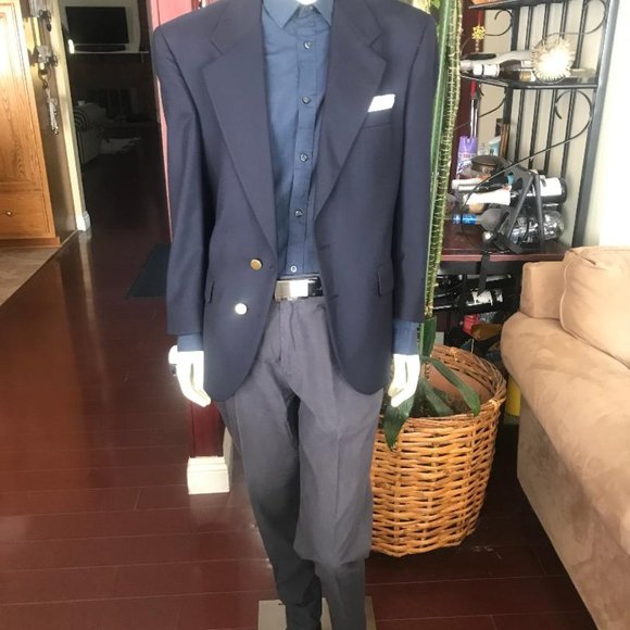 CHRISTIAN DIOR NAVY BLUE SPORT JACKET / size 40 X short